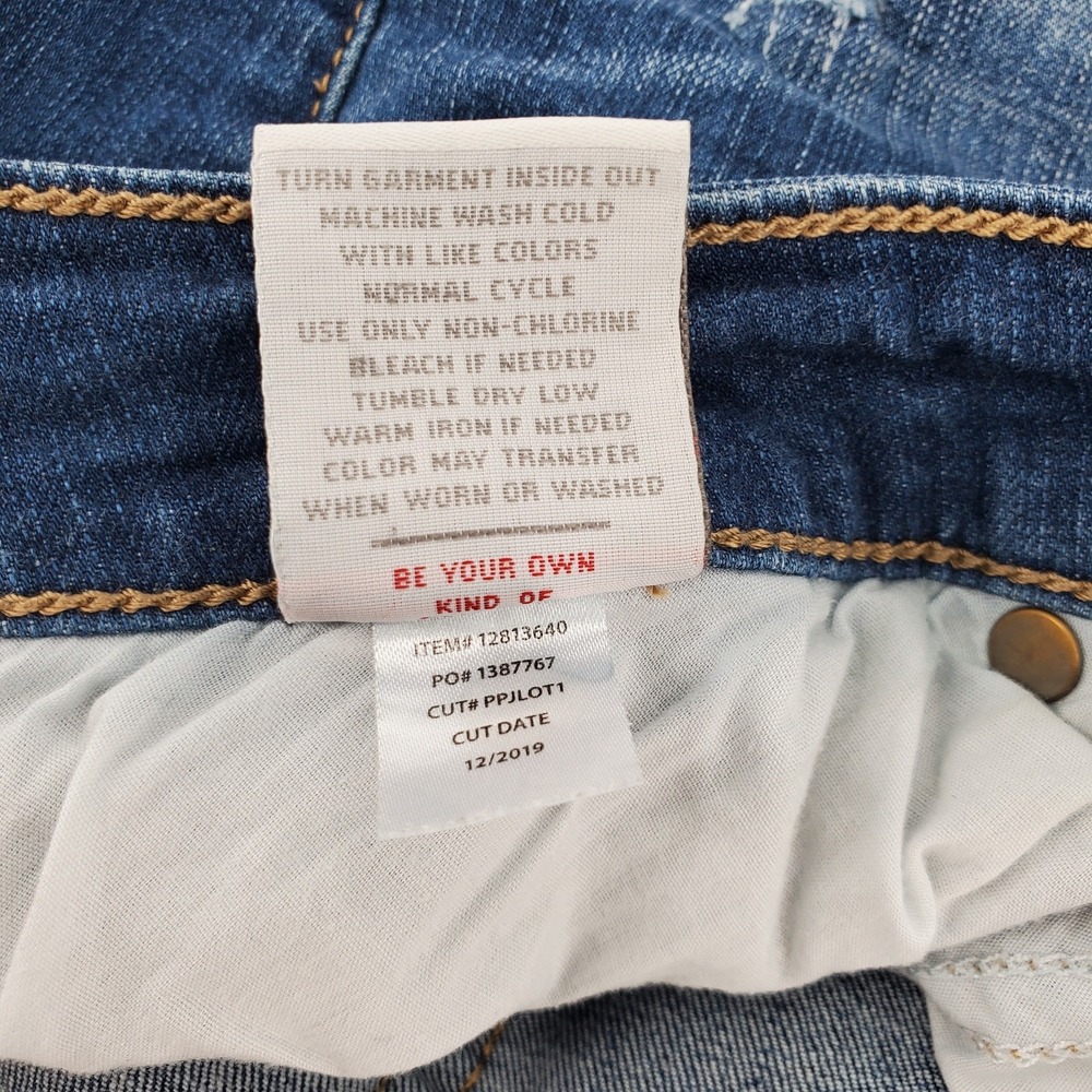 Torrid Womens 12 Mid-Rise Distressed Medium Wash Denim Jean Shorts Pre-Owned - Picture 5 of 10